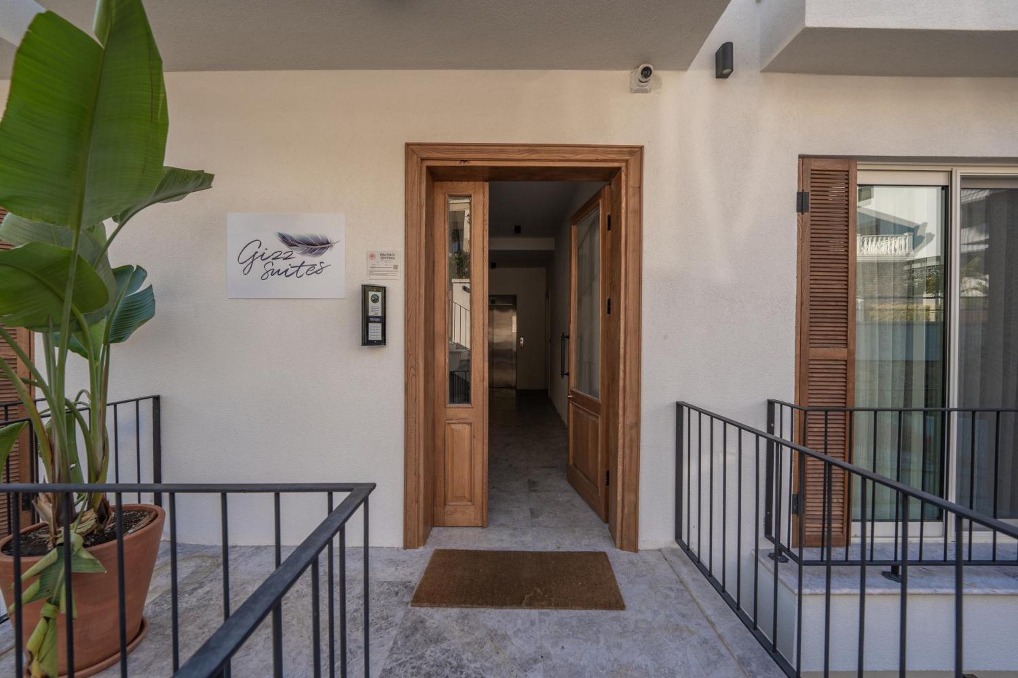 Gizz Suites Fethiye Exterior photo